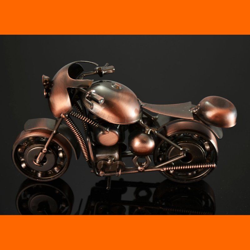 Fertiges Modell-Motorrad aus Metall Bronzefarbe Deko Artikel B1