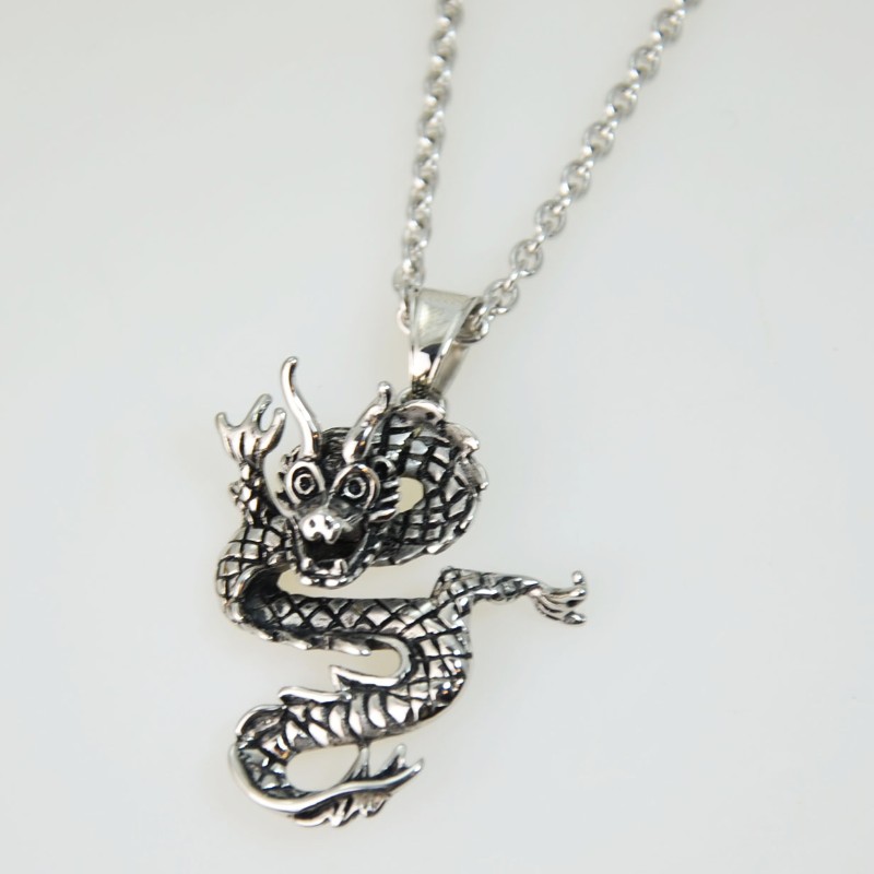 Edelstahl Halskette mit 3D Anhänger Chinesischer Drache Edelstahl Halskette mit 3D Anhänger Chinesischer Drache