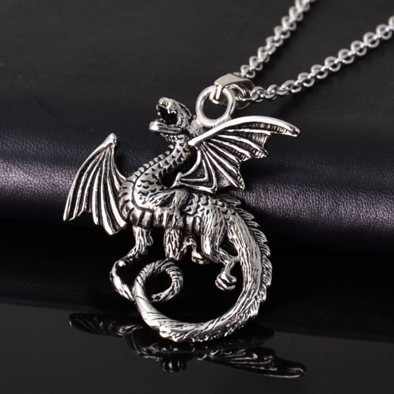 Design Edelstahl Halskette mit Anhänger fliegender Drache Dragon Design Edelstahl Halskette mit Anhänger fliegender Drache Dragon
