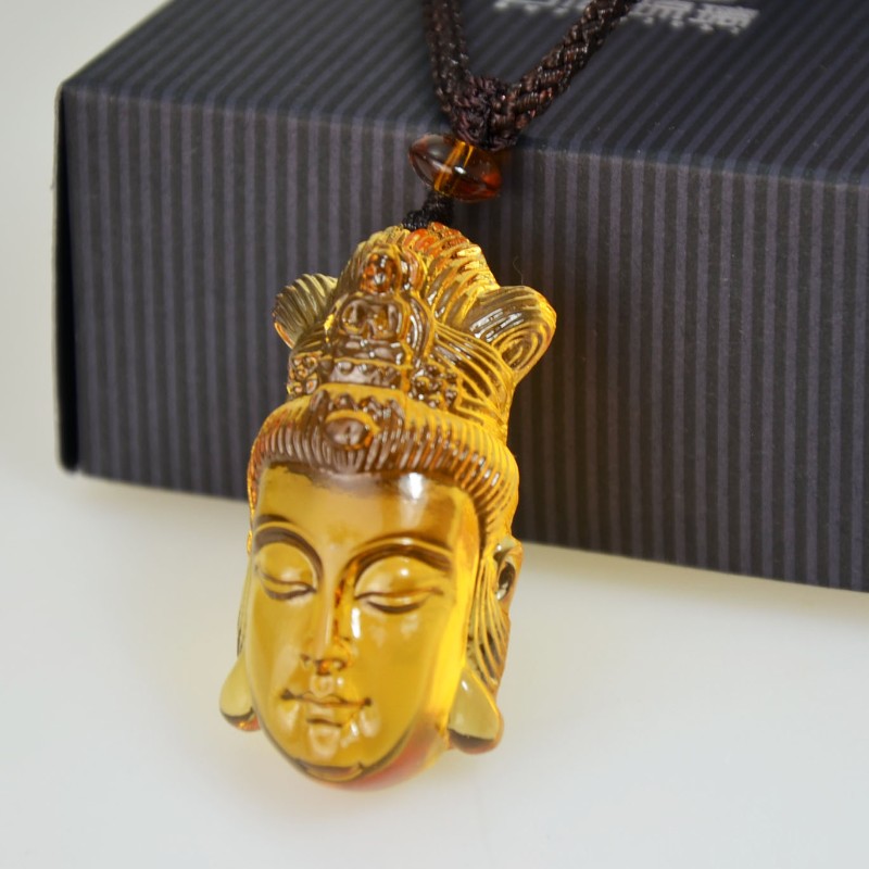 Schnur-Halskette mit Glas Anhänger: Goldfarbener Buddha