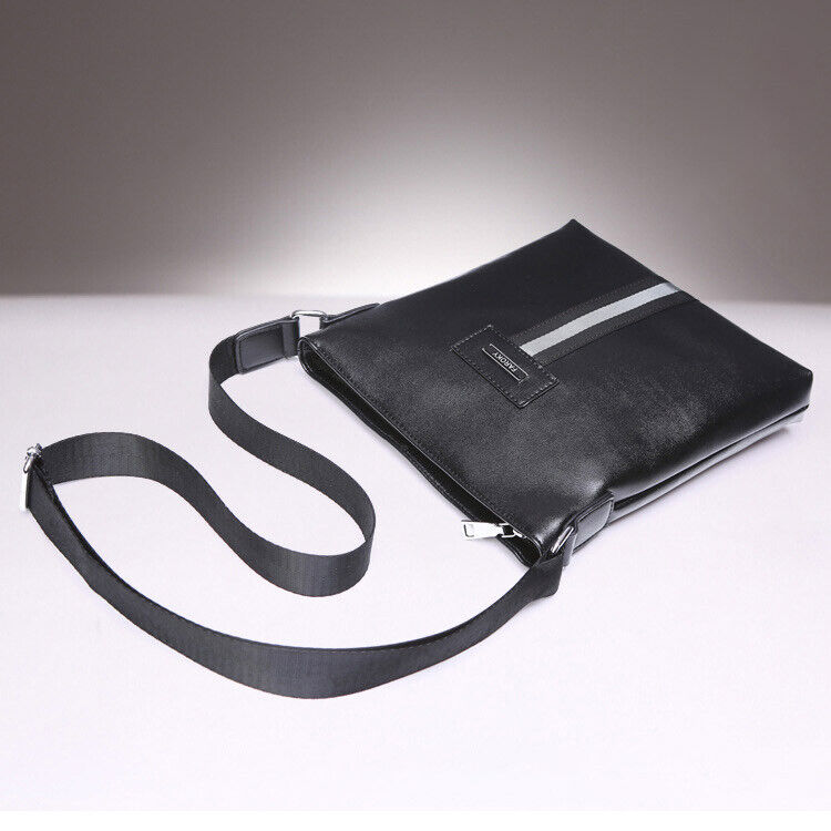 Herren Umhängetasche Schulter Tasche Messenger Bag im Leder Look Schwarz Herren Umhängetasche Schulter Tasche Messenger Bag im Leder Look Schwarz