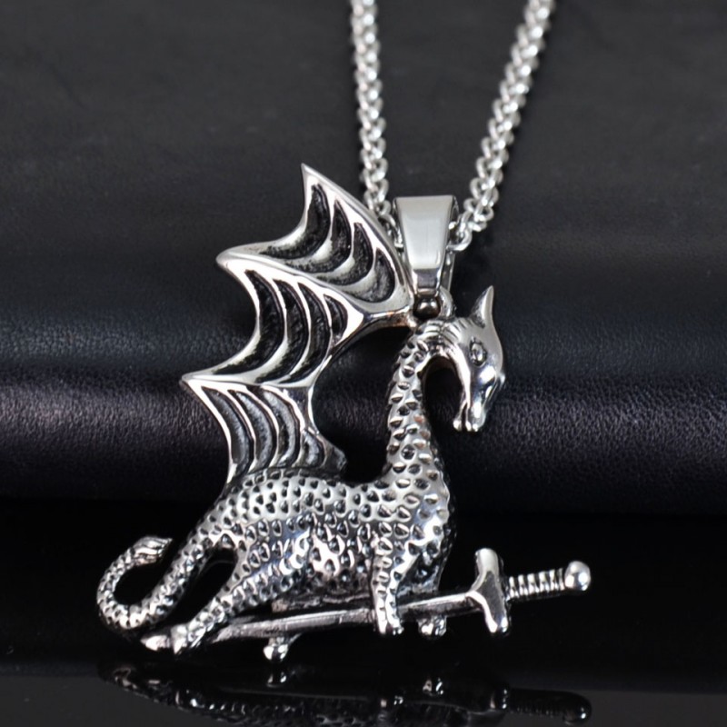Design Edelstahl Halskette mit Anhänger fliegender Drache mit Schwert Design Edelstahl Halskette mit Anhänger fliegender Drache mit Schwert