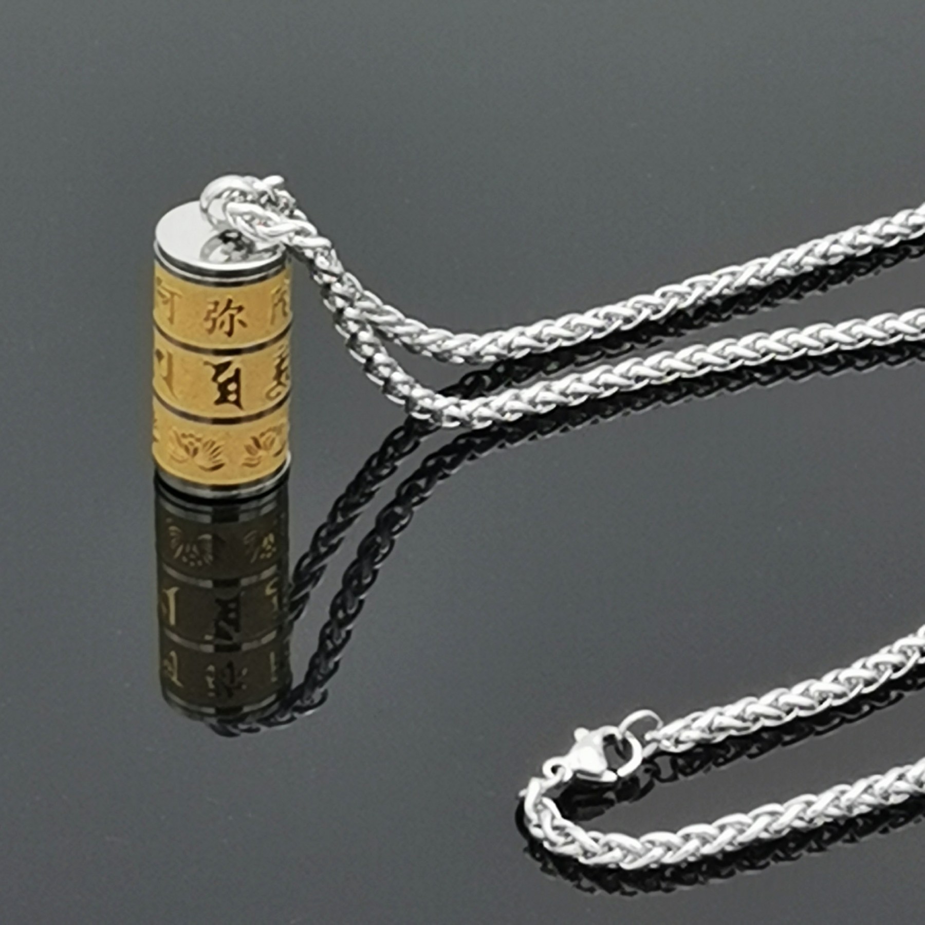 Edelstahl Halskette mit 3D Anhänger Buddha Zylinder mit Zitaten Edelstahl Halskette mit 3D Anhänger Buddha Zylinder mit Zitaten
